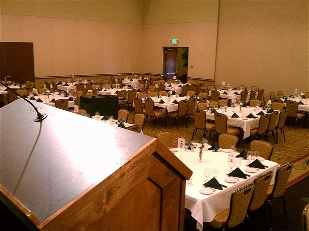 Springhill Suites By Marriott Logan Extérieur photo